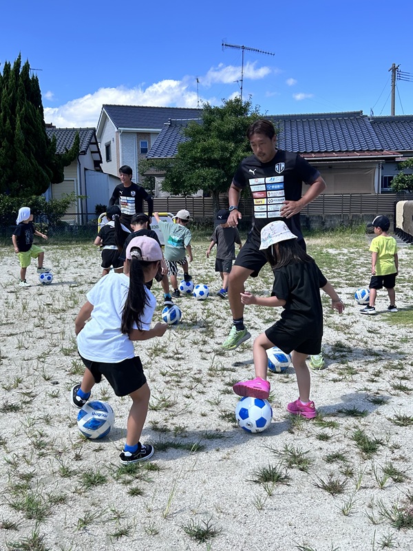 ジェイリースFCサッカー教室の様子